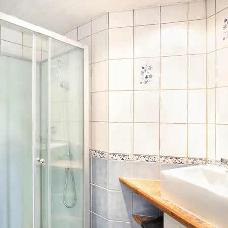 Le Logis Du Port * 바르네빌카테레